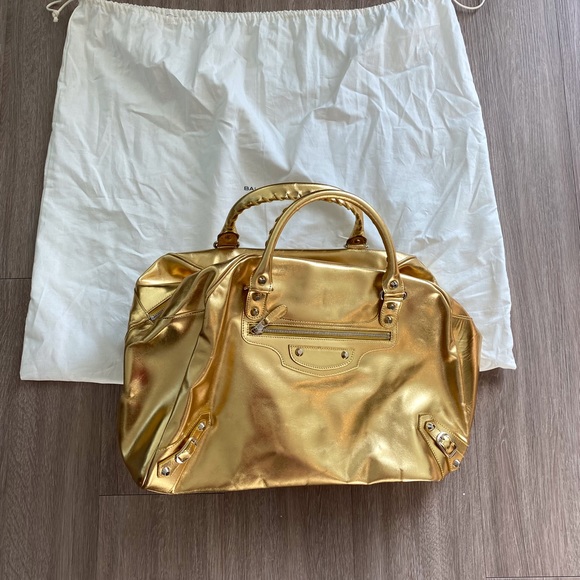 *NEW* Balenciaga bowling Gold bag - Picture 1 of 15